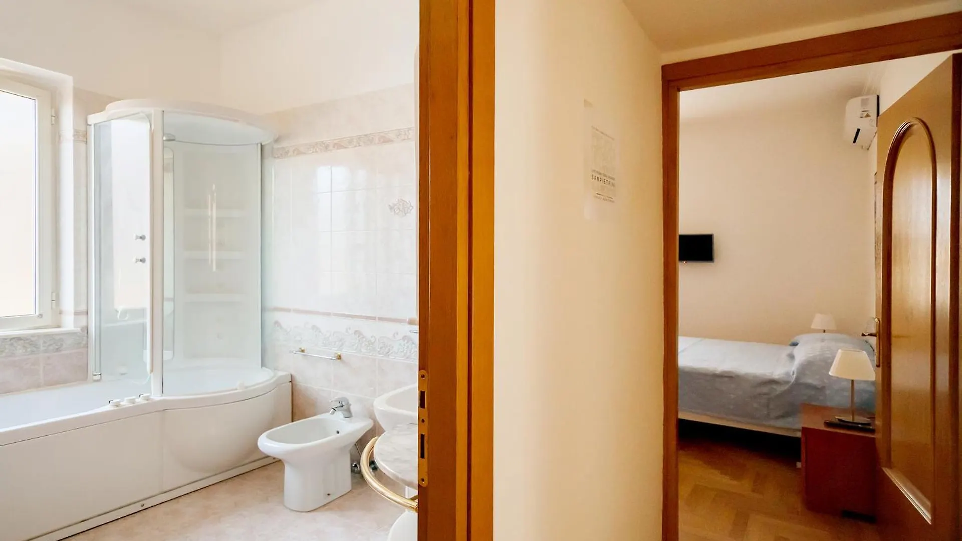 Live Roma - Casa Vacanze Sampietrini 0*, Rome
