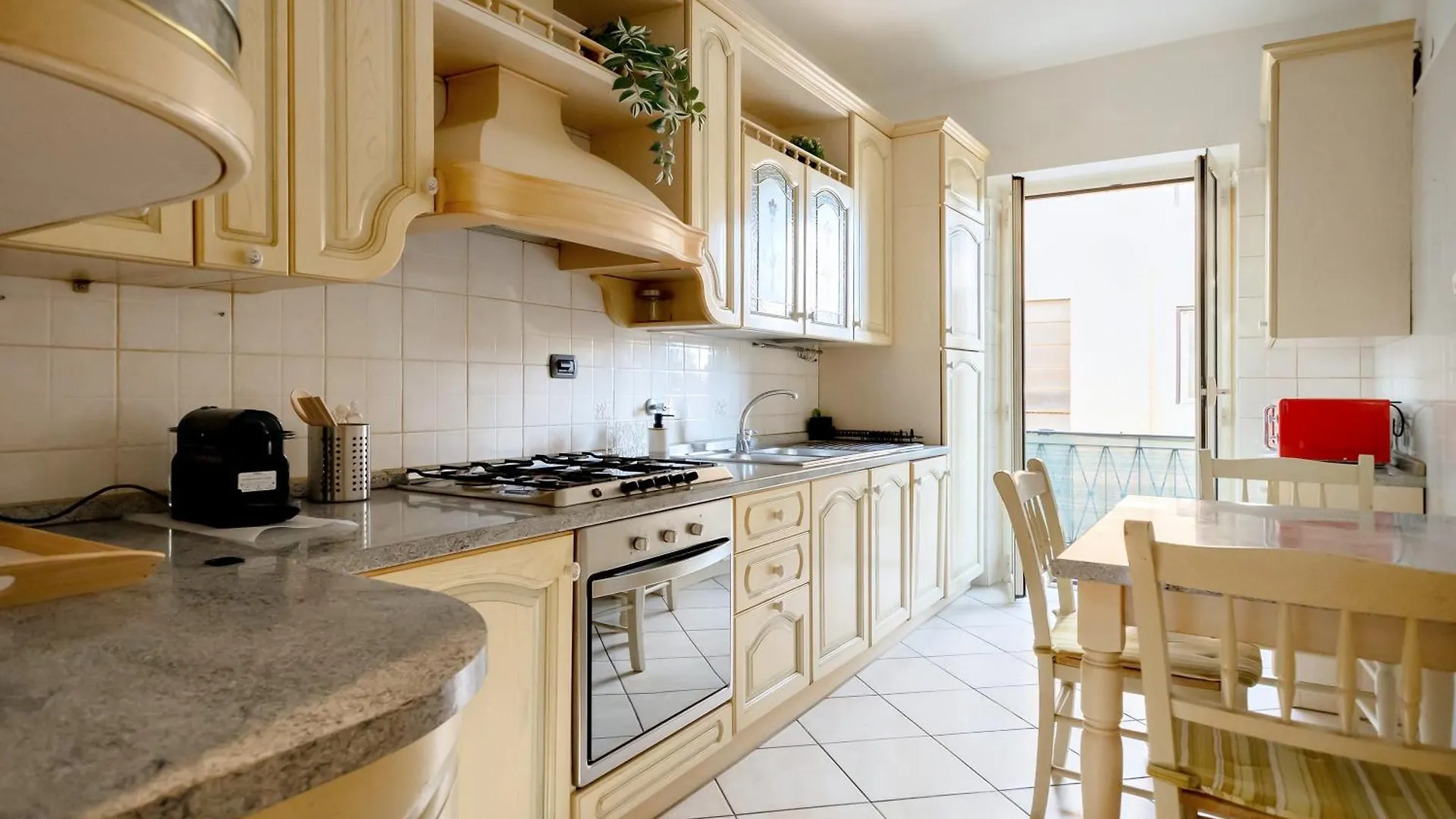 Apartment Live Roma - Casa Vacanze Sampietrini