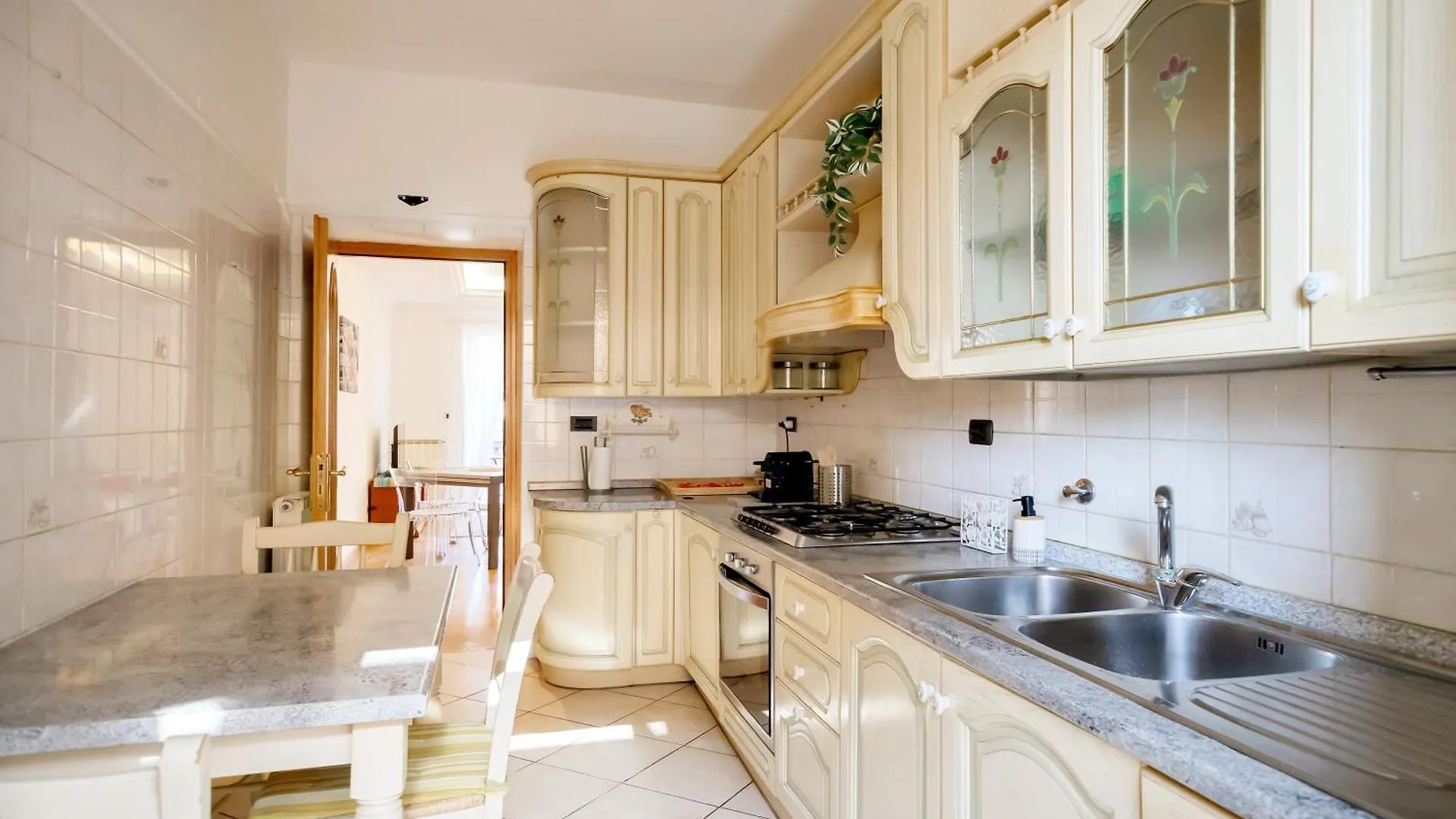 Live Roma - Casa Vacanze Sampietrini Italy